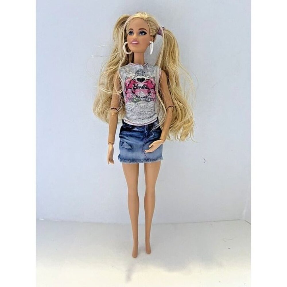 2015 Mattel Barbie My Fab Fashions Redressed 2013‎ Y2K Tee Jean Skirt Pig Tails